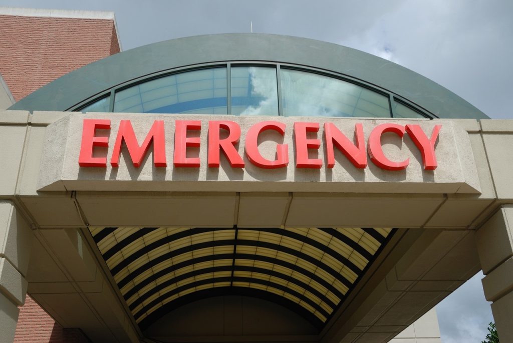 Stock image of a hospital 'emergency' sign